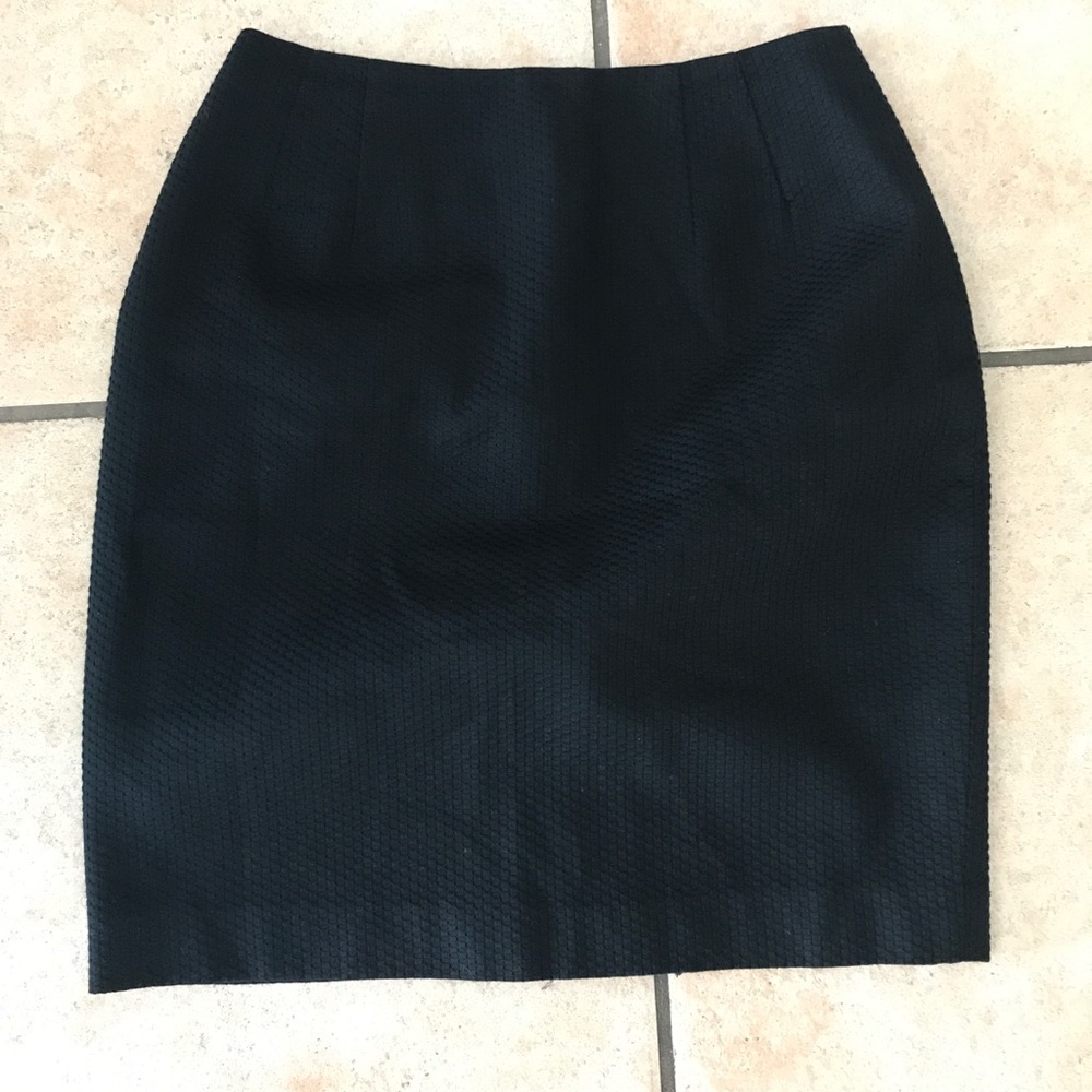 Andrea Jovine Black Pencil Skirt Textured Size 6